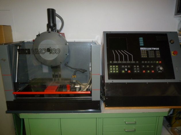 CNC Vertical Machining Center EMCO VMC 100 1992-Photo 5