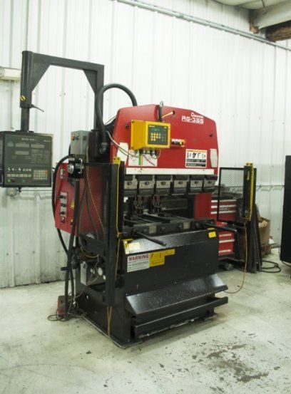 Гидравлический листогибочный пресс с ЧПУ (CNC) AMADA RG35S NC9EXII 2000