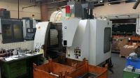 Vertikal CNC Fräszentrum SUPERMAX YCM FV 102 A 2002-Bild 2