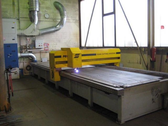 2D plasma cutter ESAB PEGASUS 2000 2002