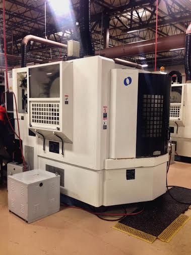 Centro de mecanizado vertical CNC MAKINO S 33 2006