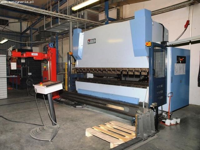 Prensa plegadora hidráulica CNC SMD PBH 110-3100-4C 2006