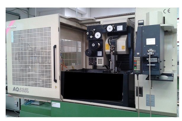 Drahterodiermaschine SODICK AQ-535 L 2001