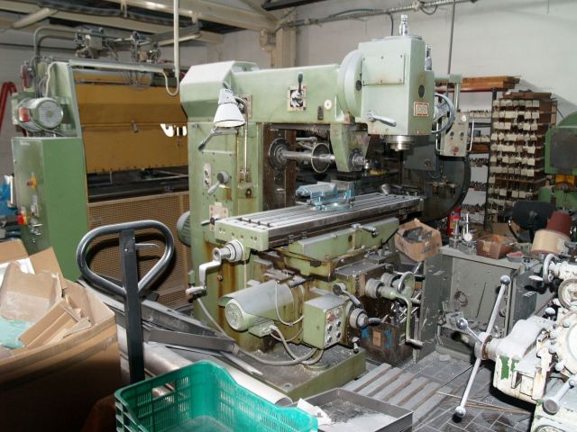 Universal-Fräsmaschine JAFO Jarocin FWF32J 2000