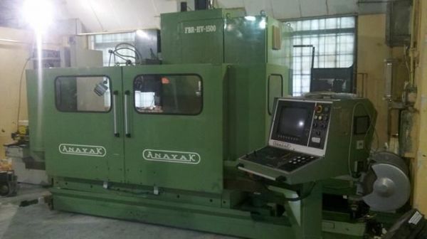 Centre dusinage vertical CNC ANAYAK FBR-HV-1500 1995