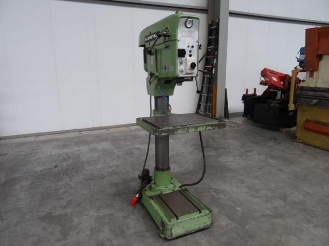 Sarake porakone ALZMETAL AB 4 SV 1984