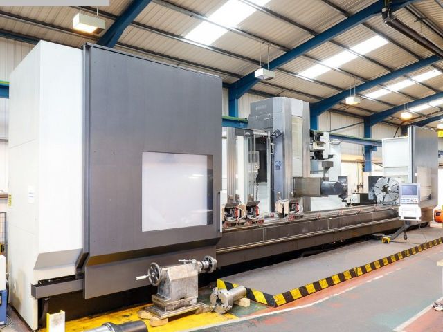 Fresadora CNC ANAYAK-CORREA AXIA 85 2008