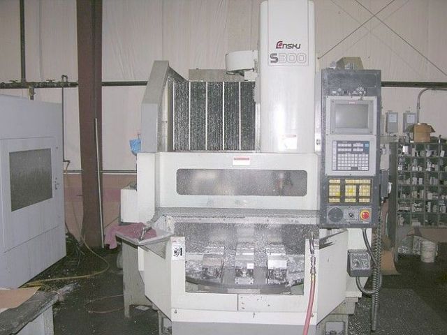 CNC vertikale maskineringssenter ENSHU S 300 1996