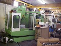 CNC Vertical Machining Center TAKANG VMC-610 1995-Photo 5