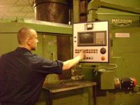 Máquina de superfície de moagem MATTISON 60-72 CNC 1998-Foto 5