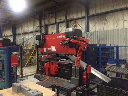 Prensa plegadora hidráulica CNC AMADA ASTRO 100NT 2007