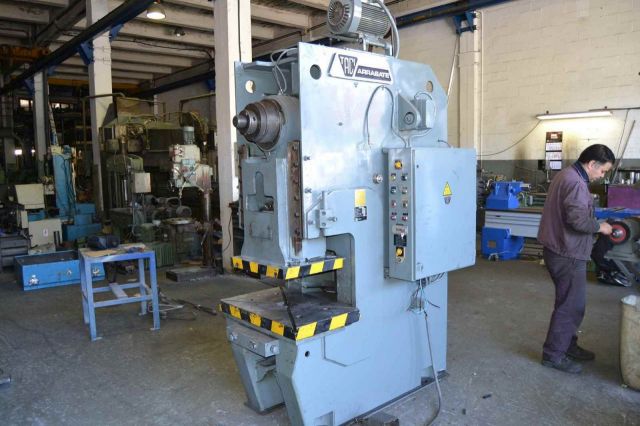 偏心式压力机 TACI ARRASATE PR-63 1990