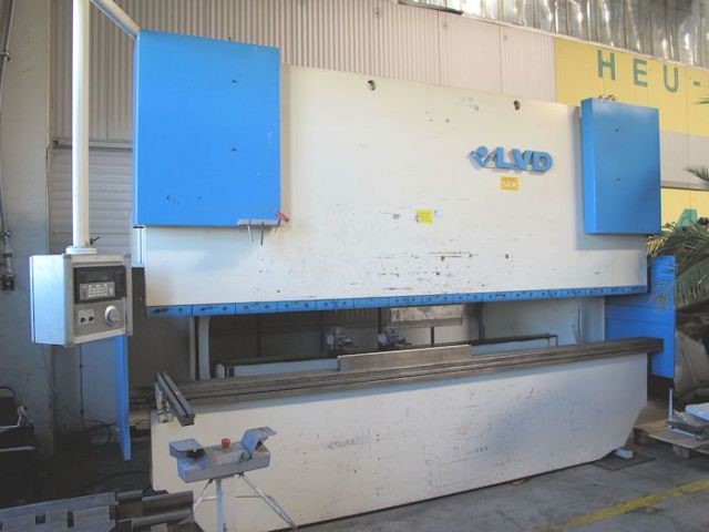 CNC särmäyspuristimen LVD PPI 170-40 MNI 10 - 4000 x 170 t. - voll Zubehör 1997