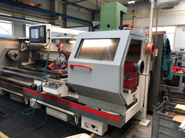 Egyetemes eszterga MAS KOVOSVIT MT 70 CNC 2003
