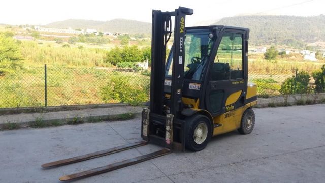 Predné vysokozdvižný vozík Yale VERACITOR GDP 30 VX 2008