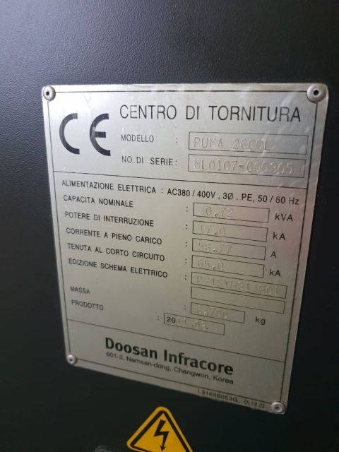Tornio  CNC DOOSAN 2100 L 2012