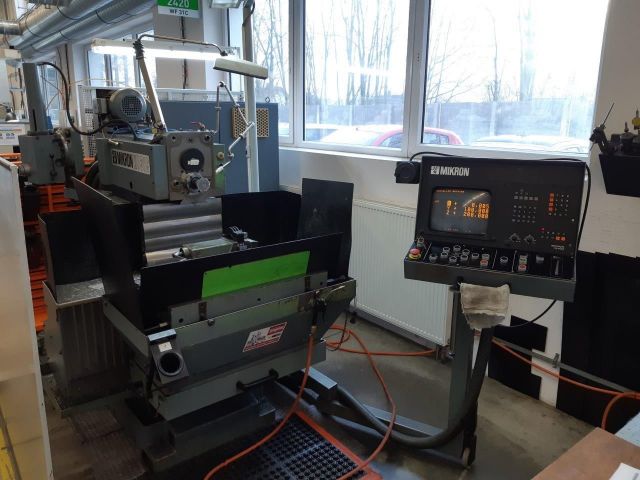 Fresadora CNC MIKRON WF 31 C 1986