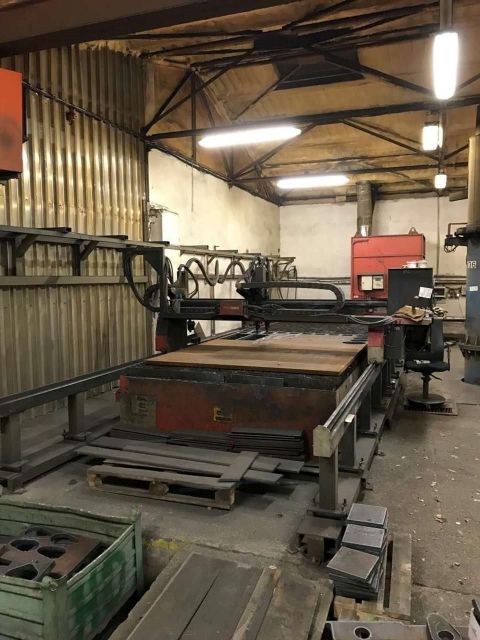 Gas Cutting Machine PIERCE RUR 2500 G CNC 2005