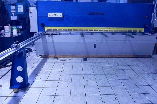 Cizalla guillotina hidráulica BLEMAS TK  4000 x 6 1994
