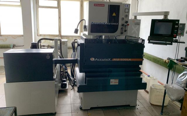 Wire Electrical Discharge Machine ACCUTEX AU-500IA 2009