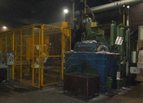 Machine de coulée sous pression Idra OL 900 II 2002