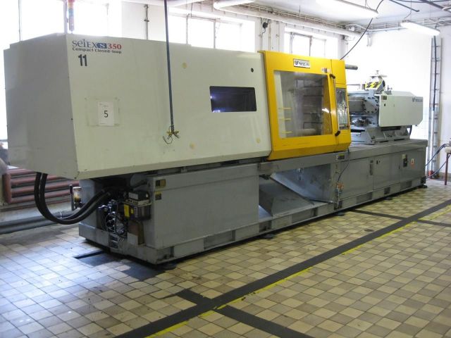 Plastics Injection Molding Machine Woojin Selex S 350 2003