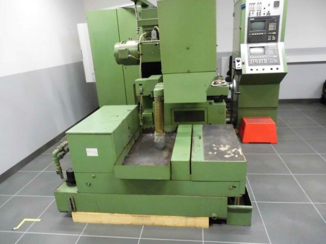 Rectificadora de superficies planas JUNG JF 520-CNC-B 1989