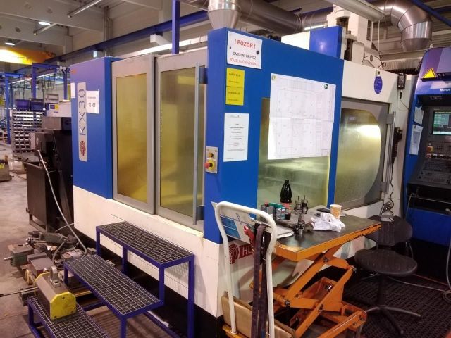 CNC Vertical Machining Center HURON KX30 2005