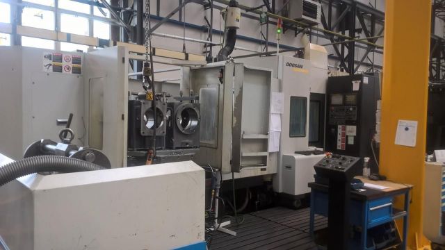CNC centru de prelucrare orizontal DOOSAN ACE HM 500 2007