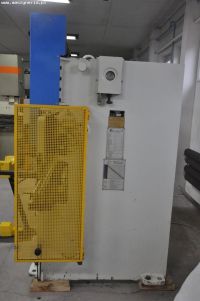 Prensa plegadora hidráulica NC DURMAZLAR DURMA HAP 2560 2001-Foto 6