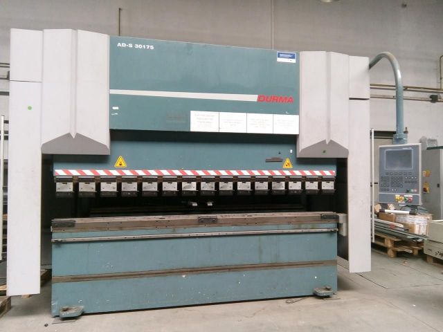 CNC 유압 프레스 브레이크 DURMA AD - S 30175 2009