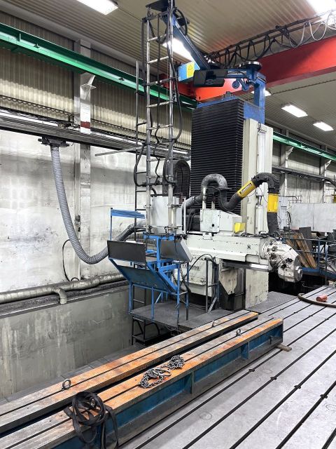 CNC Milling Machine ZAYER KC 9000 2014