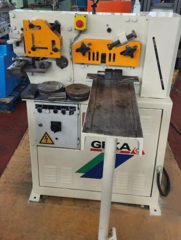 Punching Machine GEKA MICROCROP 2008
