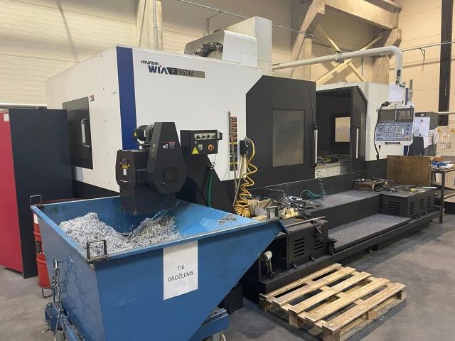 CNC de prelucrare vertical HYUNDAI WIA F 960 M 2014