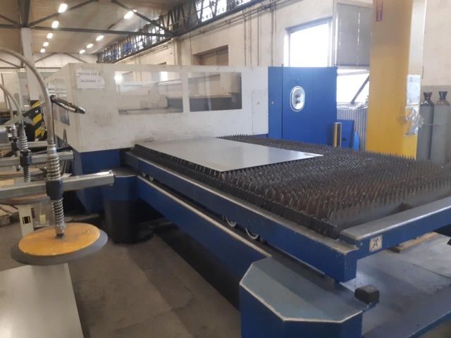 2D Laser TRUMPF TruLaser 3030 2007