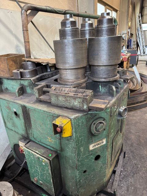 Profiilintaitto kone ROUNDO R-4-S 1999
