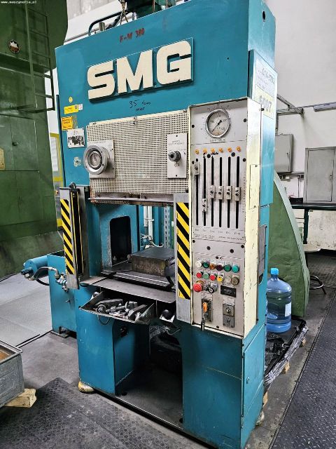 框架式液压机 SMG DS 40 2000