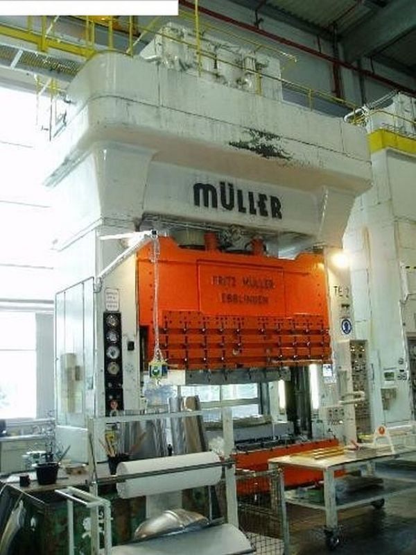 Prensa tipo H MUELLER ZE 630-32 1961