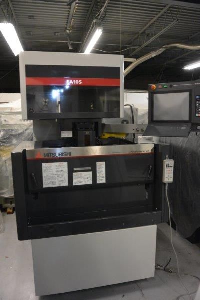 Ledning elektrisk utladning maskin MITSUBISHI FA-10 S 2011