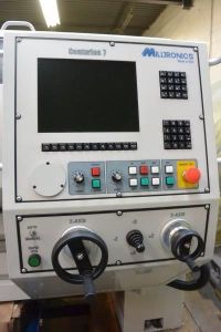 Torno CNC MILLTRONICS ML 15/40 2005-Foto 4