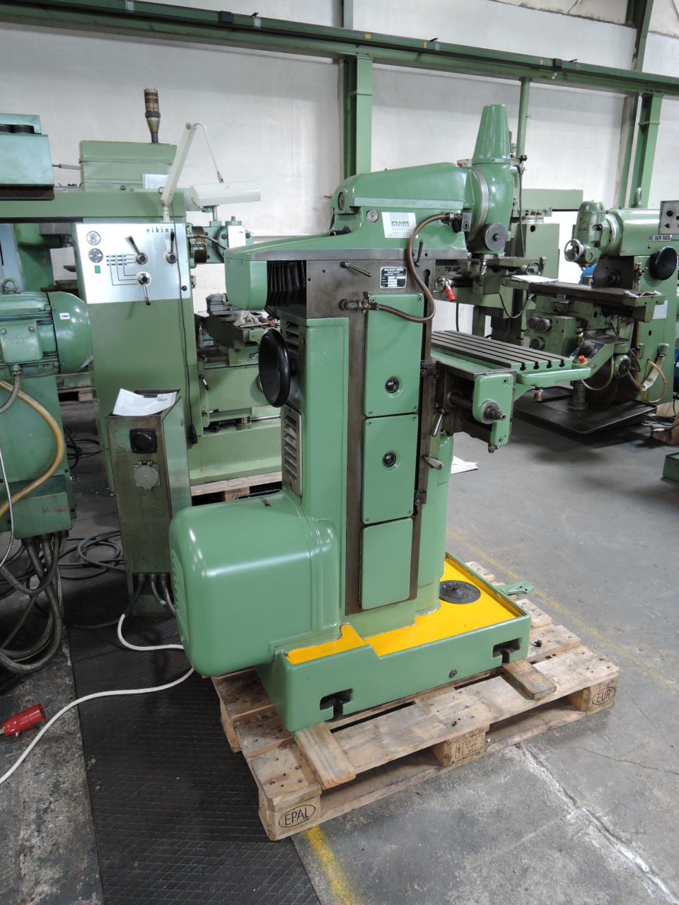 Toolroom Milling Machine MACMOM M 100 C