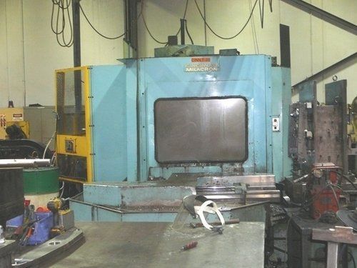 Горизонтальный многоцелевой станок с ЧПУ (CNC) CINCINNATI MILACRON T-20 1992