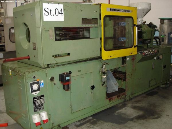 Máquina de moldagem por injeção de plásticos Ponar-Żywiec FORMOPLAST 395/165 1993
