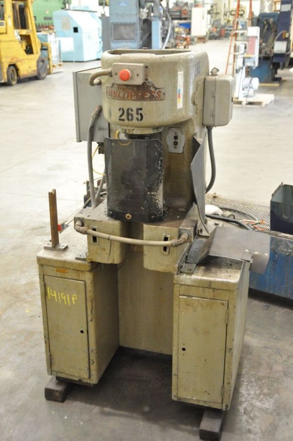 C ramme hydraulisk trykk DENISON MC01A11A01S02 1975