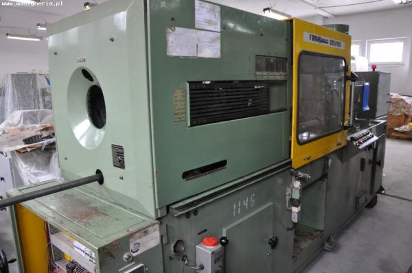 Kunststof spuitgietmachine Ponar-Żywiec FORMOPLAST 395/165 1992