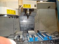 Centro di lavoro verticale CNC HARDINGE Bridgeport VMC1000 II 2001-Foto 3