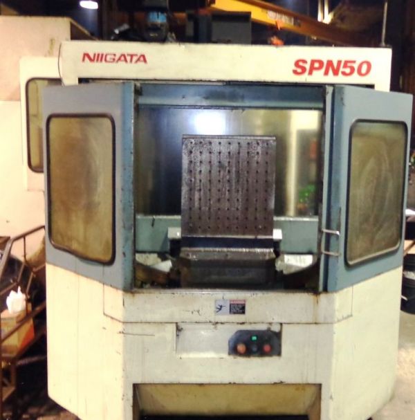 CNC Horizontal Machining Center NIIGATA SPN-50 1995