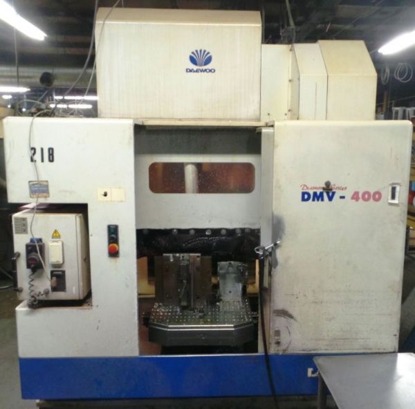 CNC Vertical Machining Center DAEWOO DMV-400 1998