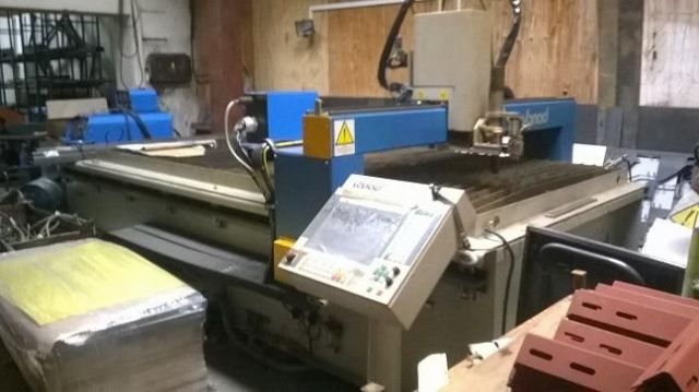 2D Plasma cutter VANAD PROXIMA 2005